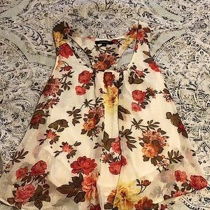 Ambiance sleeveless top SZ M